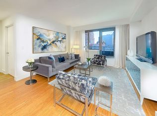 305 W 16th St APT 6B, New York, NY