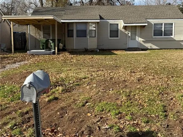 428 S 8th St, Yukon, OK 73099