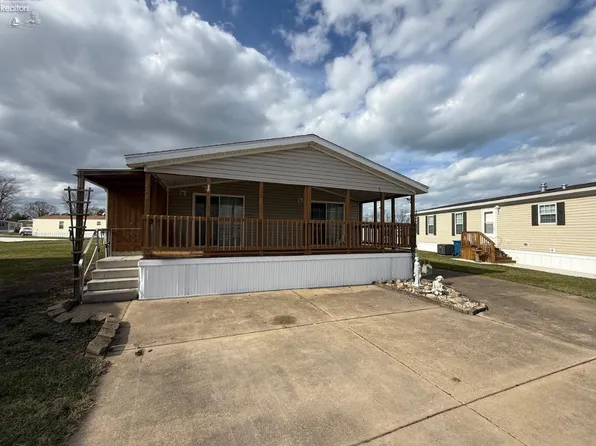 124 Palmer Dr, Sandusky, OH 44870