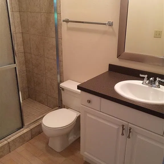452 Palm Tree Dr #452 — Photo 4