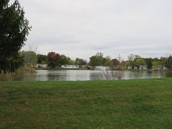 2nd image of 5225 Cypress Dr