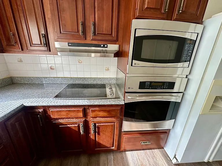 Kitchen Appliances