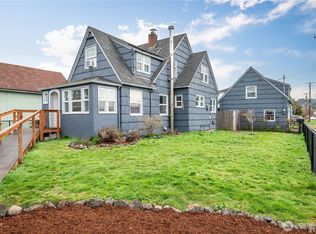 514 S 3rd Ave, Kelso, WA 98626