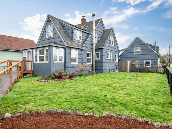 514 S 3rd Avenue, Kelso, WA 98626