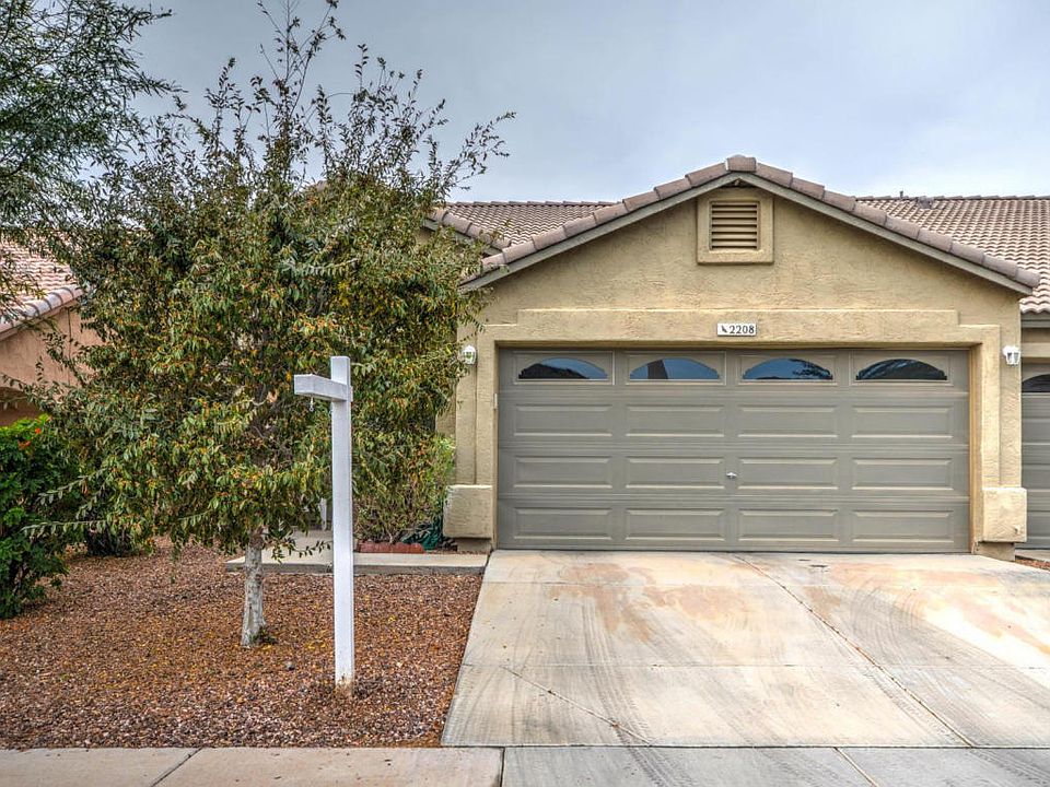 1st image of 2208 E Clubhouse Dr