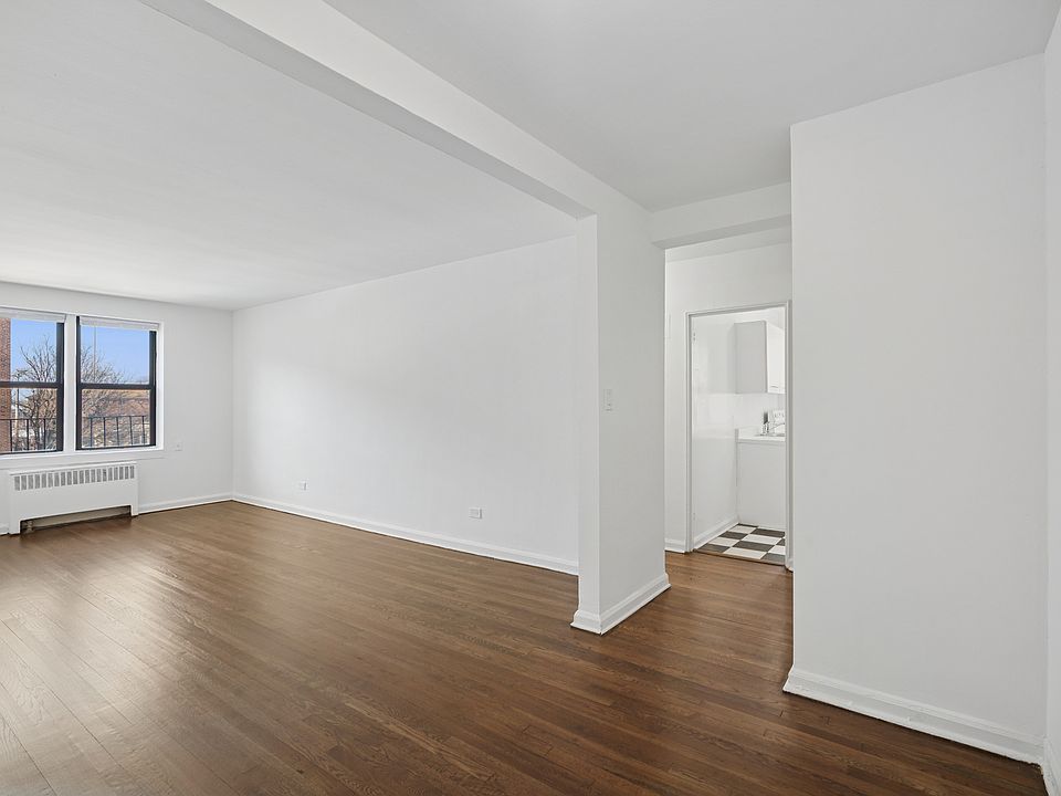 1st image of 20-28 Seagirt Blvd #2E