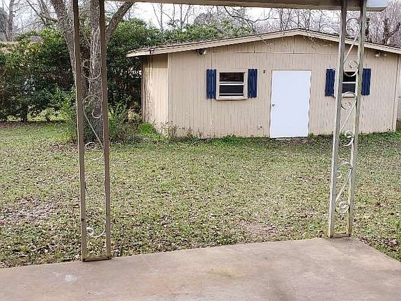 4th image of 204 Norris Dr