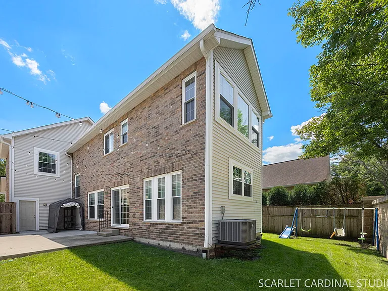 1602 Astor Ave — Photo 18