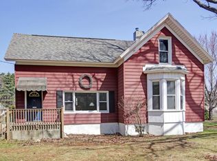 15705 Robbins Rd, Grand Haven, MI 49417