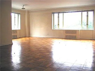 Rented by Domus Realty