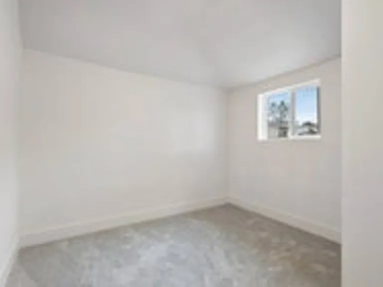 2085 N 900th St W — Photo 38
