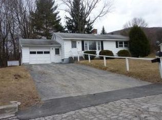 6 Corey Ln, Bennington, VT 05201