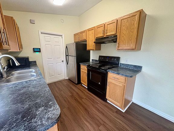 5th image of 332 Lake Eloise Pointe Dr