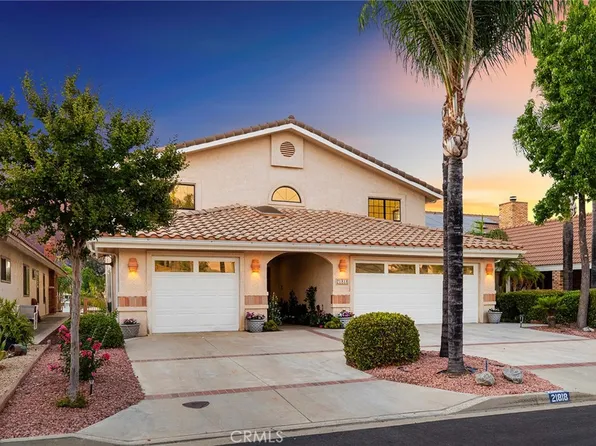 21818 Strawberry Ln, Canyon Lake, CA 92587