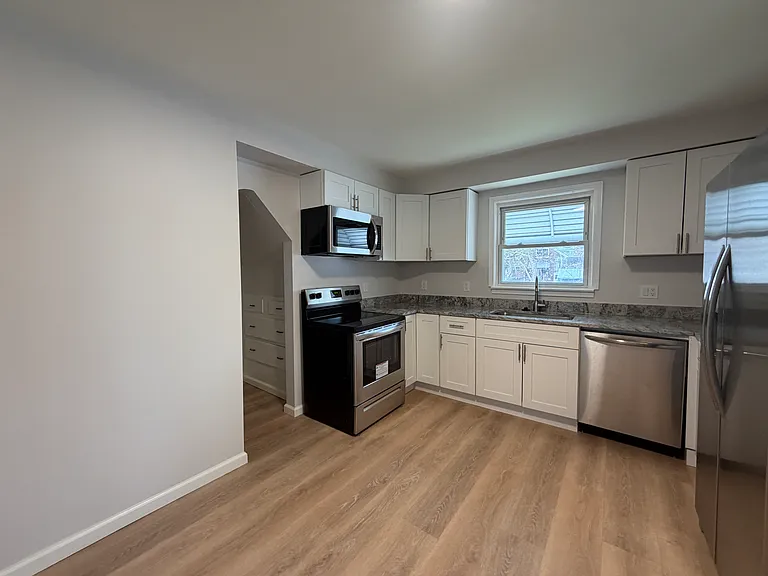 139 Gallup St — Photo 26