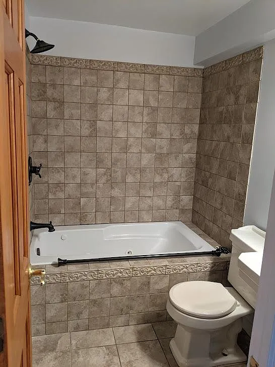 3 bed, 1298 sqft, $3,000 — Photo 4