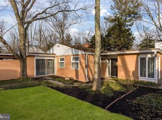 87 Harris Rd, Princeton, NJ 08540