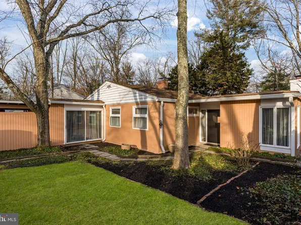 87 Harris Rd, Princeton, NJ 08540