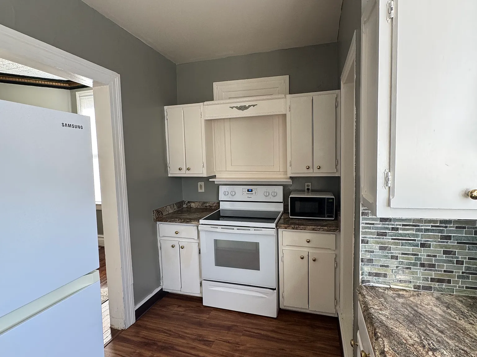1 bed, 800 sqft, $800 — Photo 2