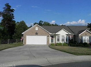 103 Kingwood Ct, Graham, NC 27253