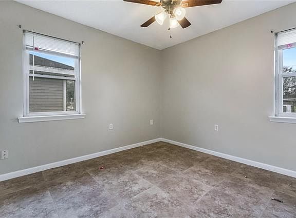 3rd image of 2305 Octavia Dr