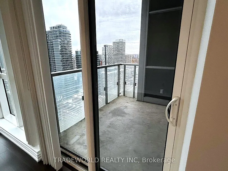 386 Yonge St #3101 — Photo 18
