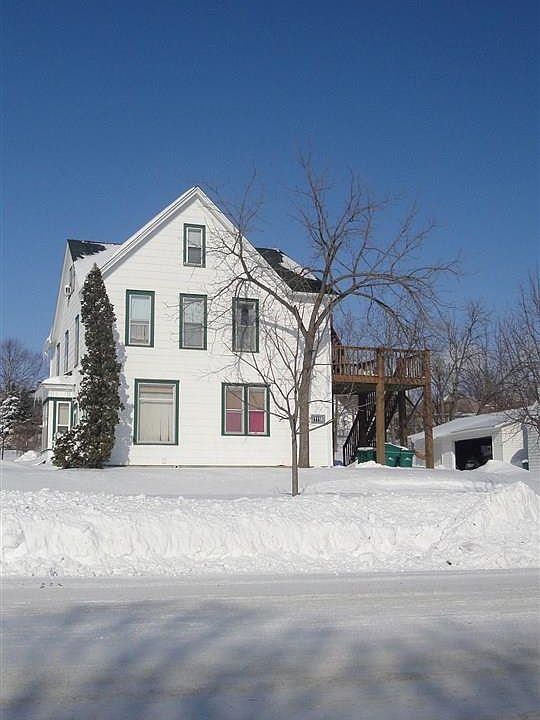 1st image of 1118 S Washington Ave