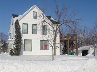 1118 S Washington Ave, Saint Peter, MN 56082