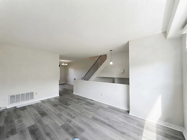 2830 Midland Ave #48 — Photo 4