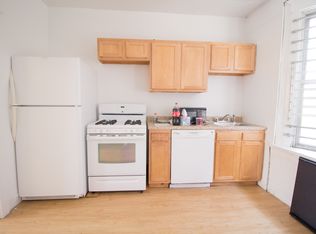 3832 Bates St, Pittsburgh, PA 15213
