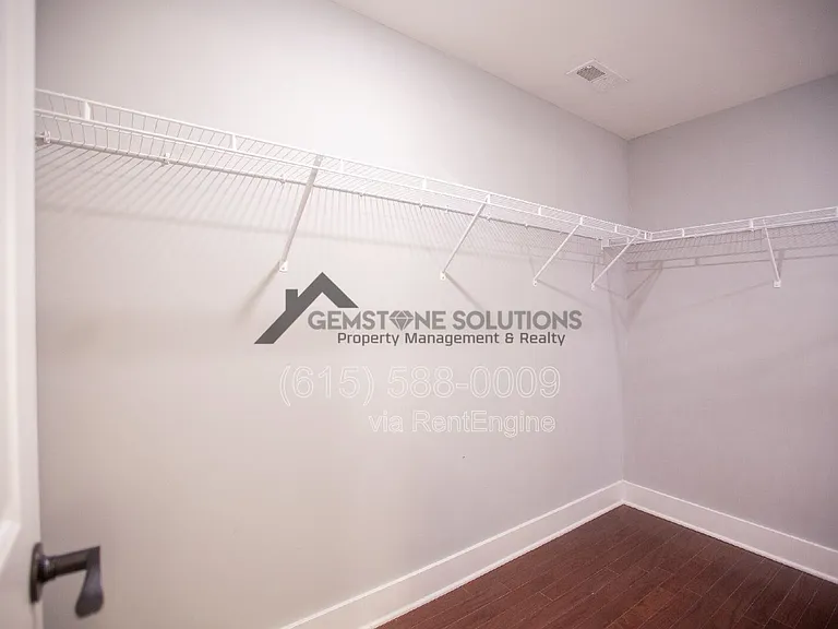 1041 Honey Bush Cir — Photo 28