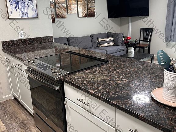 5th image of 3508B Adenmor Ct