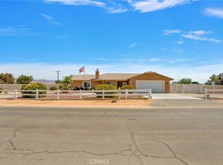 22085 Pahute Rd, Apple Valley, CA 92308