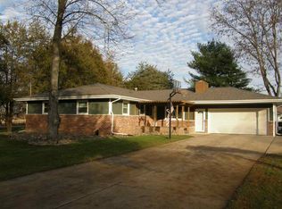 512 Andres St, Chesaning, MI