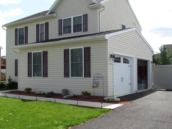 12382 Shelby Ave, Waynesboro, PA 17268