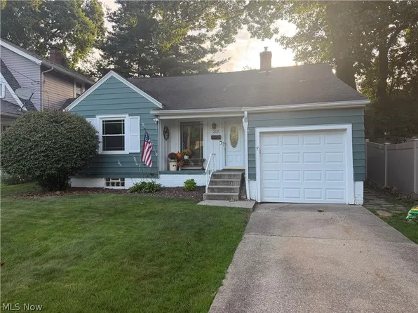 2115 12th St, Cuyahoga Falls, OH 44223