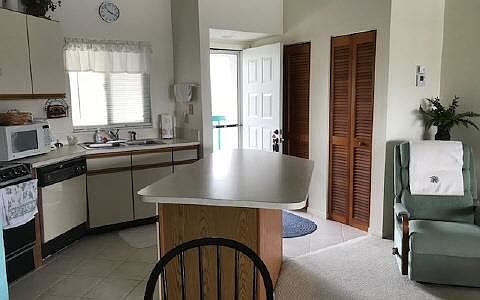 2nd image of 6750 Us 27 APT K22
