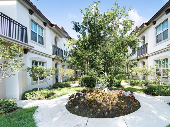14388 Emerald Place Way #14388, Delray Beach, FL 33484