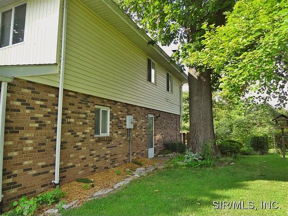 2nd image of 86 Eastmoor Dr