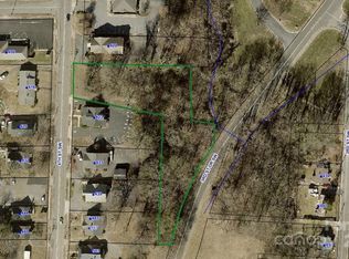 0 4th St SW, Hickory, NC 28602