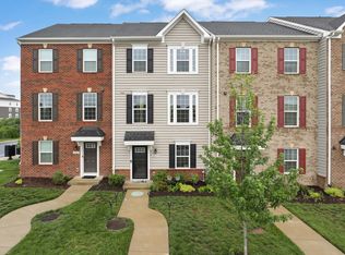 24599 Hutchinson Farm Dr, Sterling, VA 20166