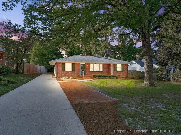 521 Vista Dr, Fayetteville, NC 28305