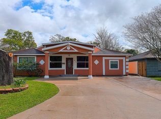825 Catherwood Pl, Houston, TX 77015