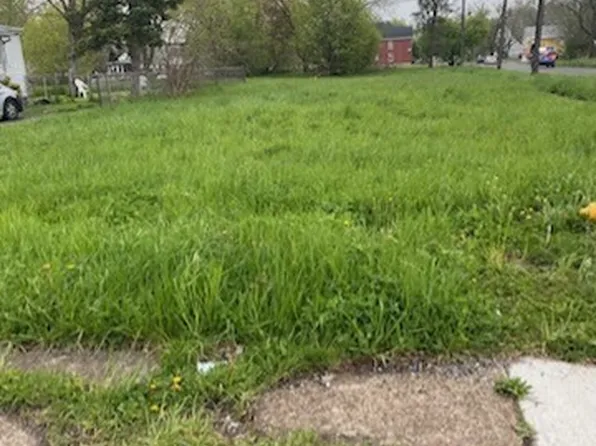 1164 Whitney Ave, Niagara Falls, NY 14301