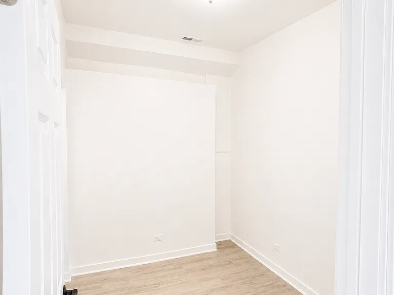 4519 W Thomas St #2 — Photo 8