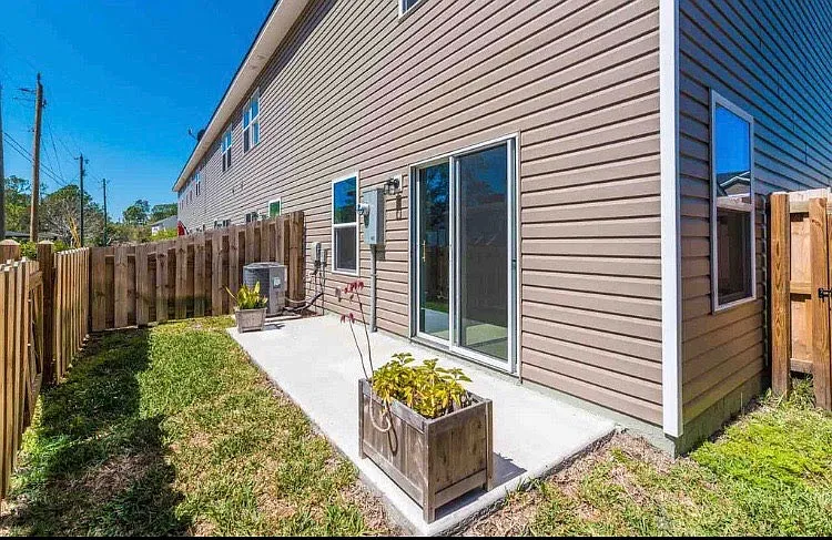 126 Moultrie Village Ln #1 — Photo 17