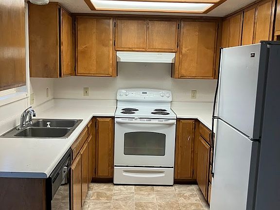 4th image of 1825 Medart Ln #11333184