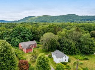 82 Lovefield St, Easthampton, MA 01027