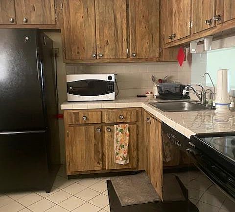 5th image of 5160 Las Verdes Circle #309