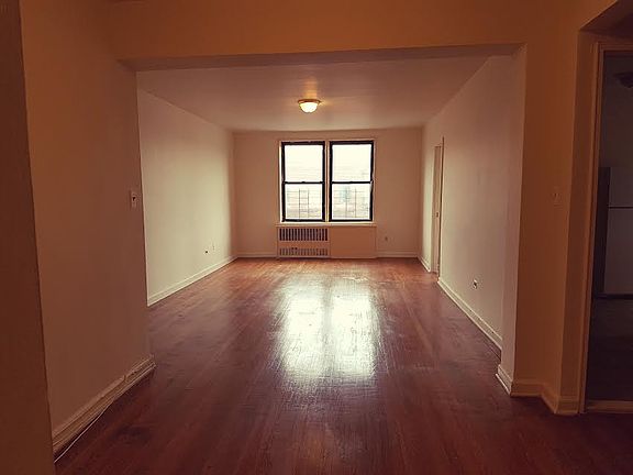 2nd image of 60 E 17th St APT 3D